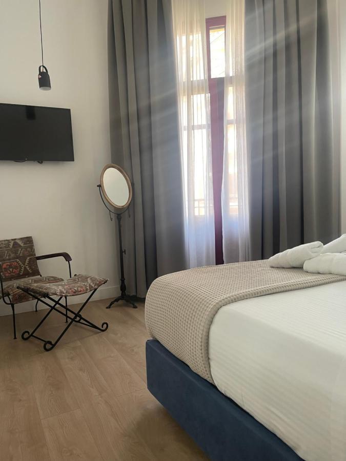 The Maroon Bottle Luxury 4* Selanik